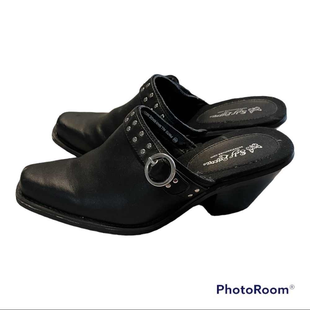Self Esteem Black Shoes